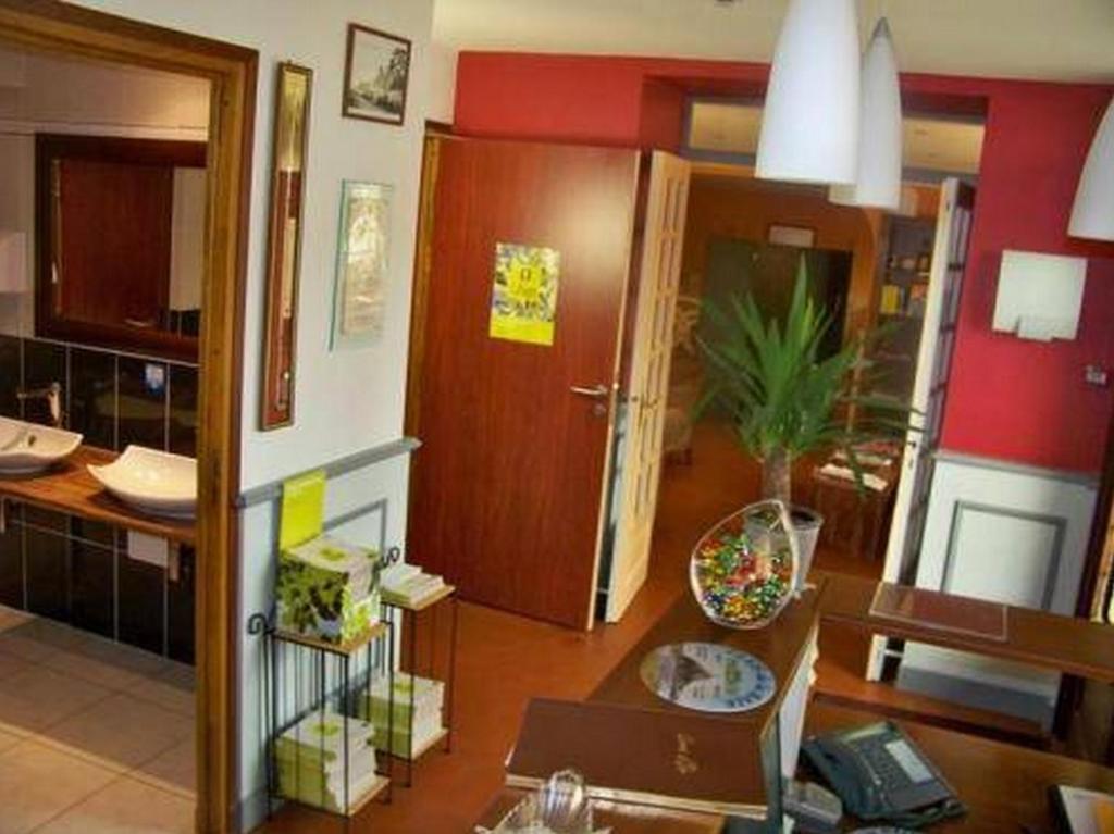 Hôtel Au P'Tit Quinquin à Céaux Extérieur photo